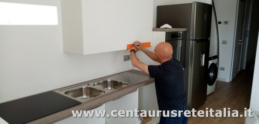 preparazione per fissaggio maniglie ai pensili_1000x0